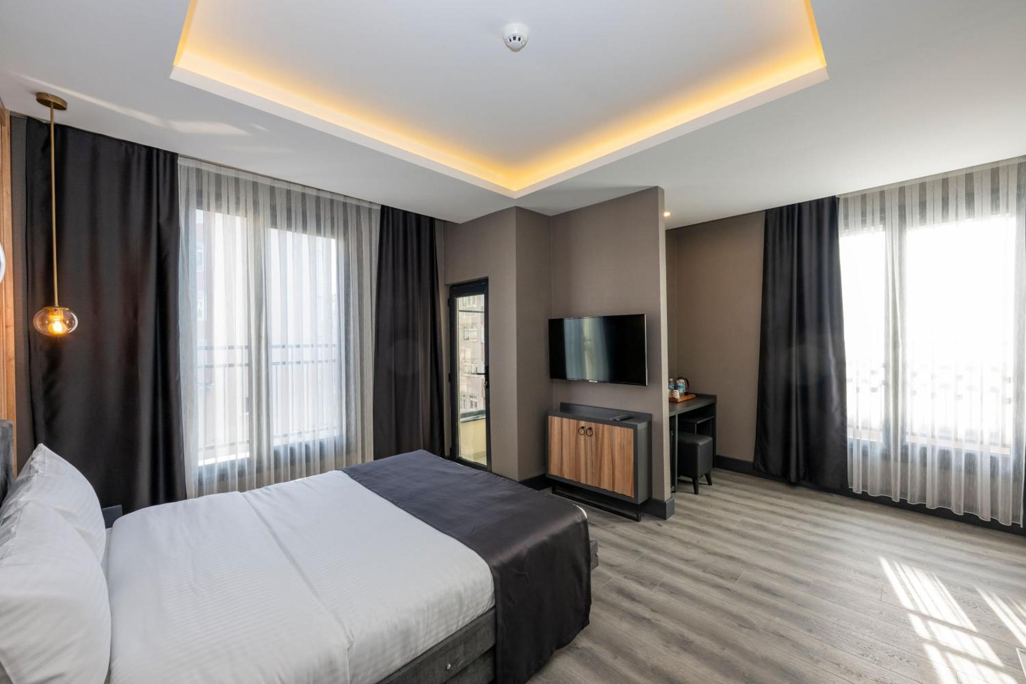 The Nirvanas Hotel — Photos 3